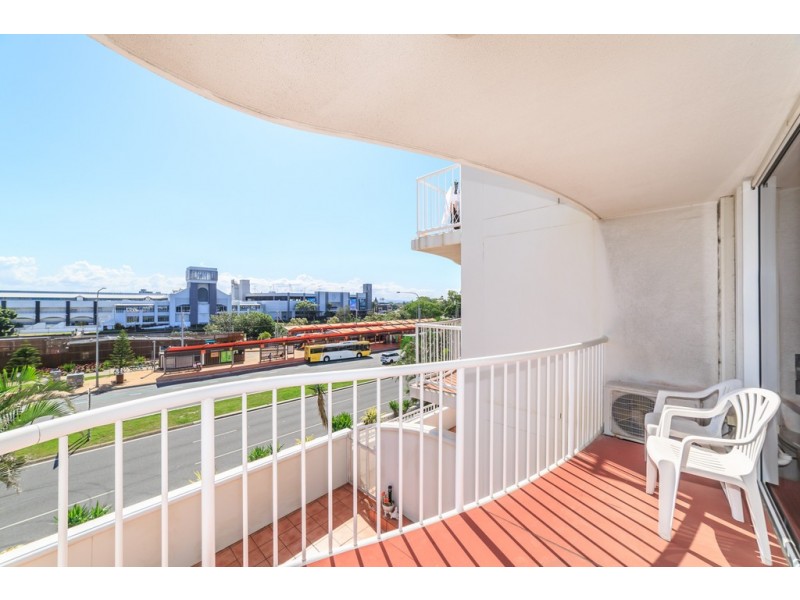 3027/2633 Gold Coast Highway, Broadbeach QLD 4218