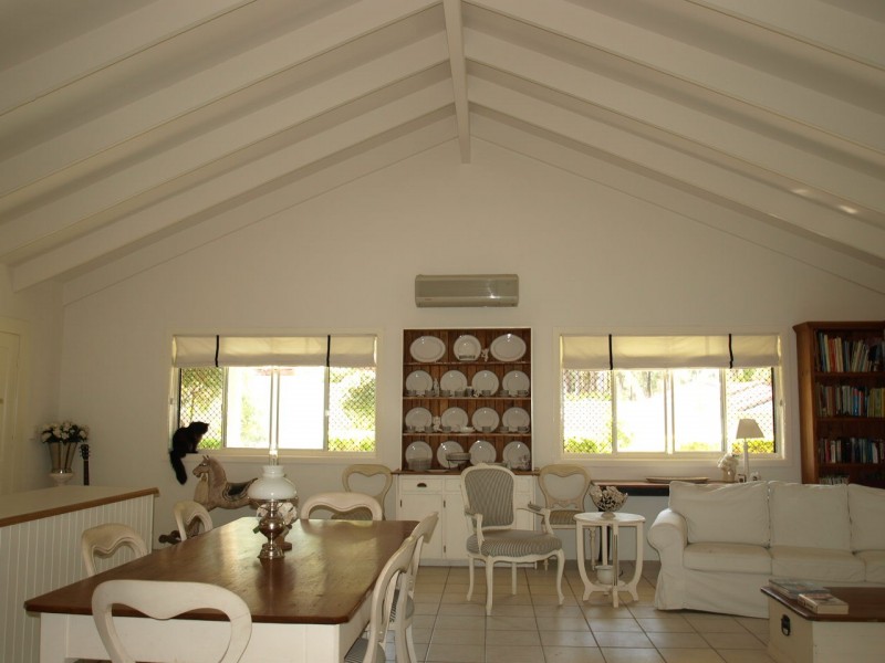 24 Freda Street, Ashmore QLD 4214