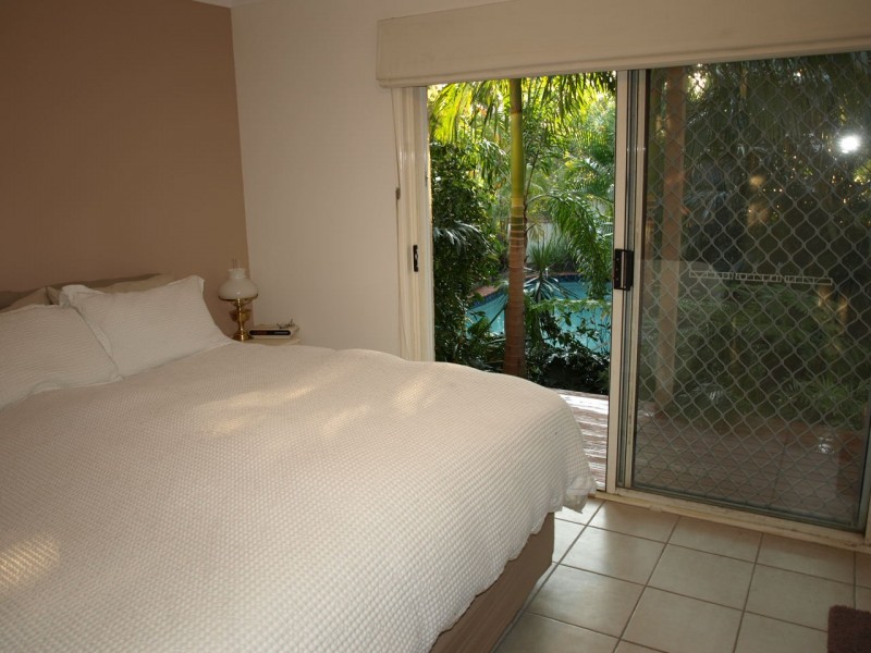 24 Freda Street, Ashmore QLD 4214