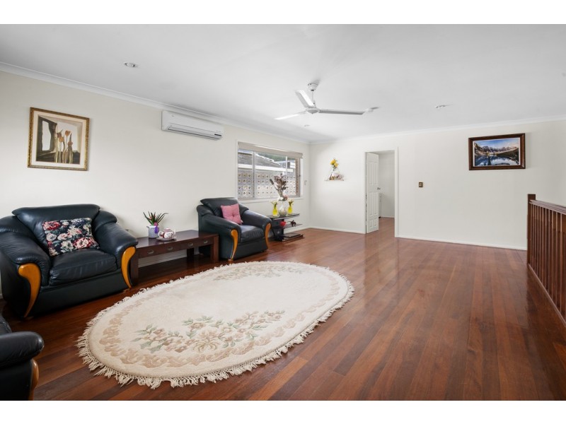 116 Muir Street, Labrador QLD 4215