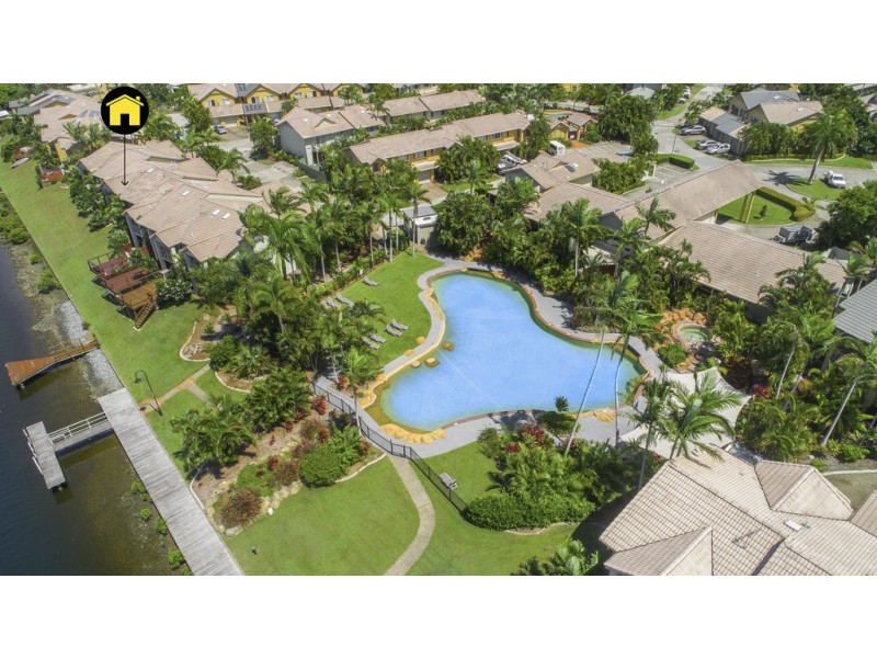 171/215 Cottesloe Drive, Mermaid Waters QLD 4218