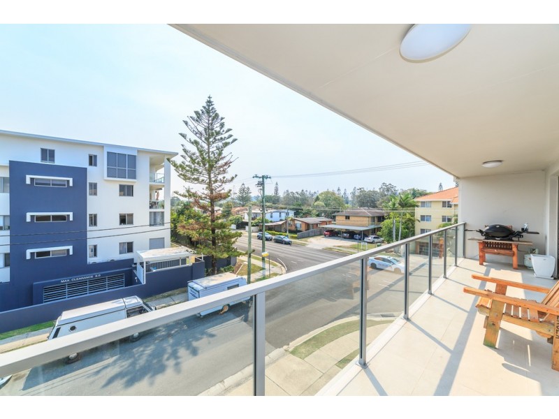 5/6 Tallebudgera Drive, Palm Beach QLD 4221