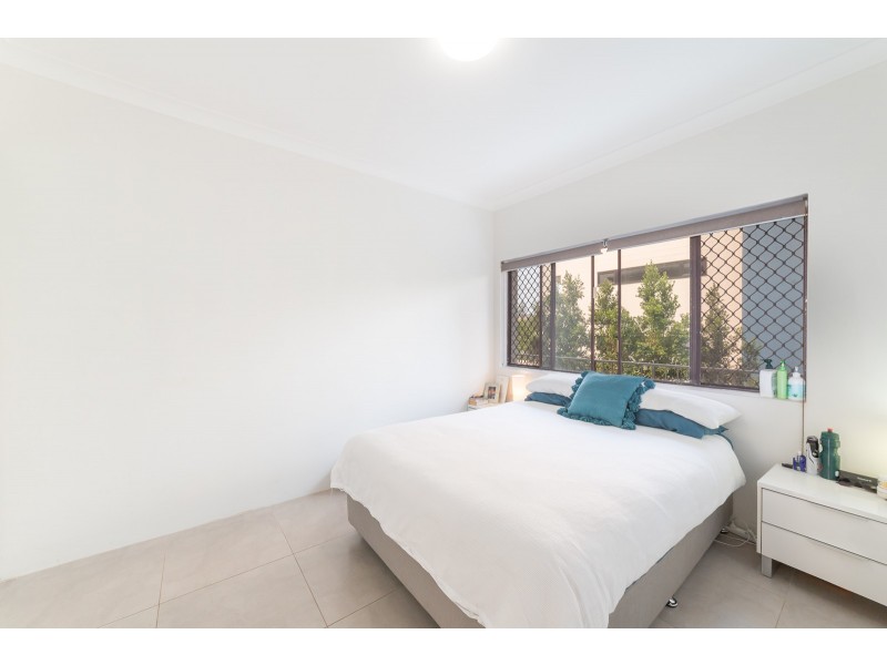 5/6 Tallebudgera Drive, Palm Beach QLD 4221