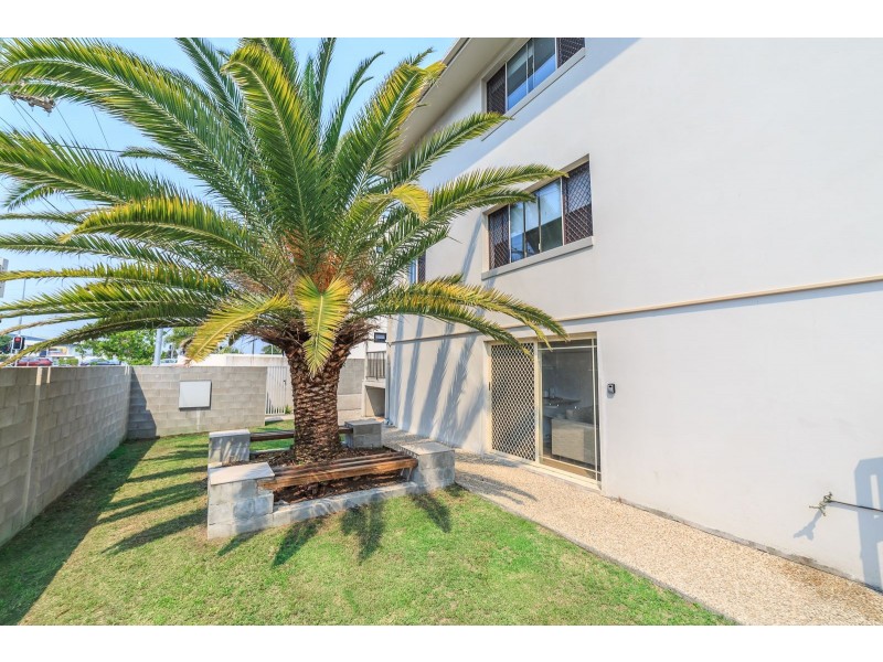 5/6 Tallebudgera Drive, Palm Beach QLD 4221