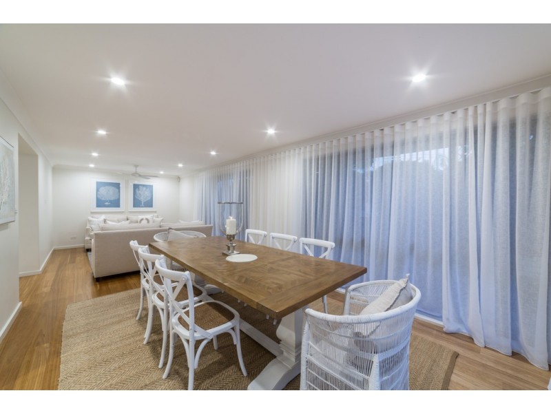 38 Tosti Street, Sorrento QLD 4217