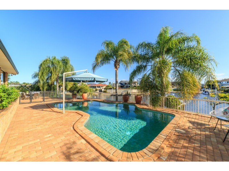 38 Tosti Street, Sorrento QLD 4217