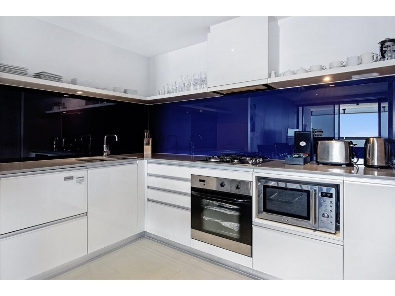 1332/9 Ferny Avenue “Circle on Cavill”, Surfers Paradise QLD 4217