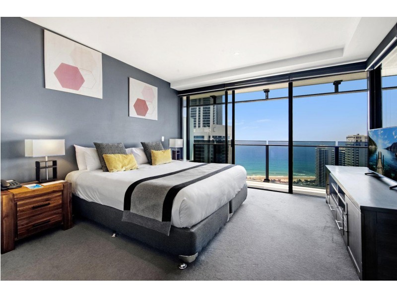 1332/9 Ferny Avenue “Circle on Cavill”, Surfers Paradise QLD 4217