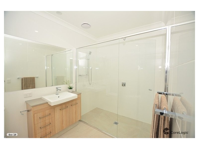 23/156 Marina Quays Blvd, Hope Island QLD 4212