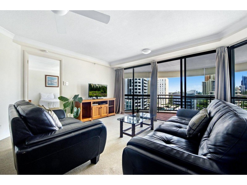 92/15 Victoria Avenue “Victoria Square”, Broadbeach QLD 4218