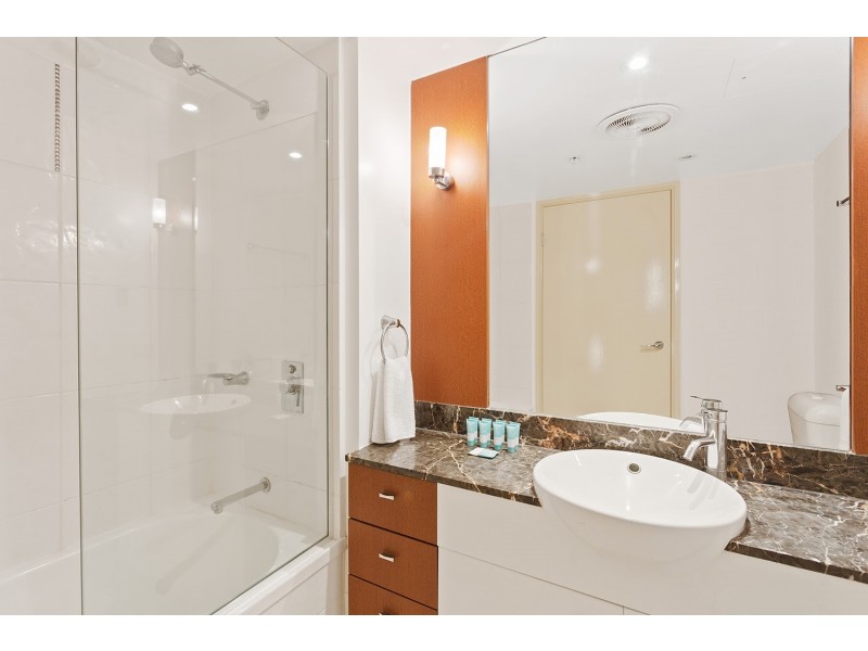 3075 Chevron Renaissance 23 Ferny Avenue, Surfers Paradise QLD 4217