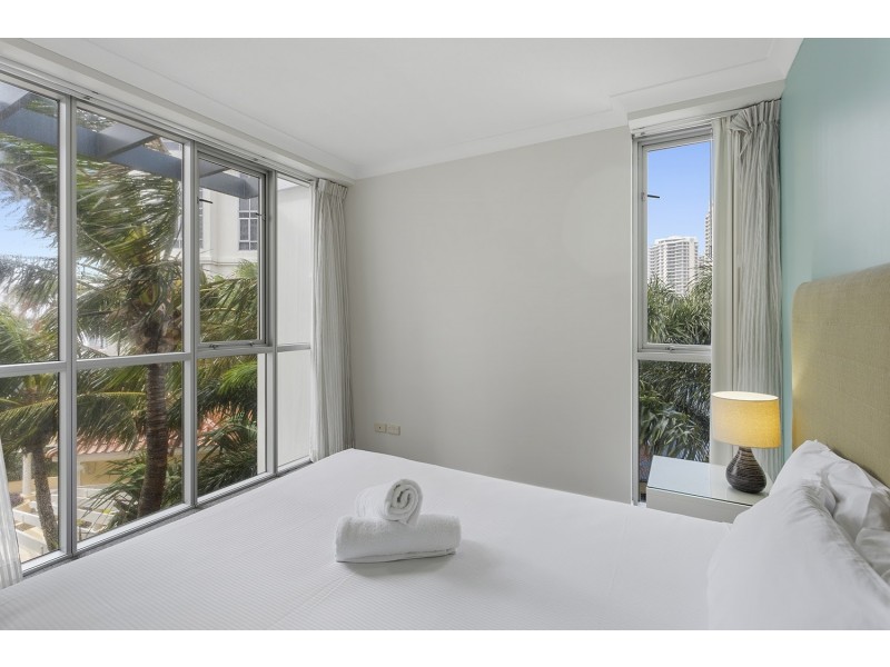 3075 Chevron Renaissance 23 Ferny Avenue, Surfers Paradise QLD 4217