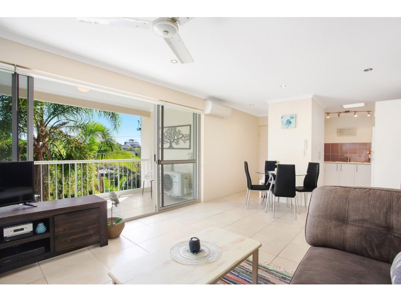 12/25 Federation Avenue ‘Moonbird’, Broadbeach QLD 4218