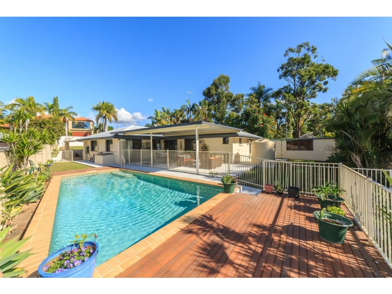 45 Sunningdale Circuit, Robina QLD 4226