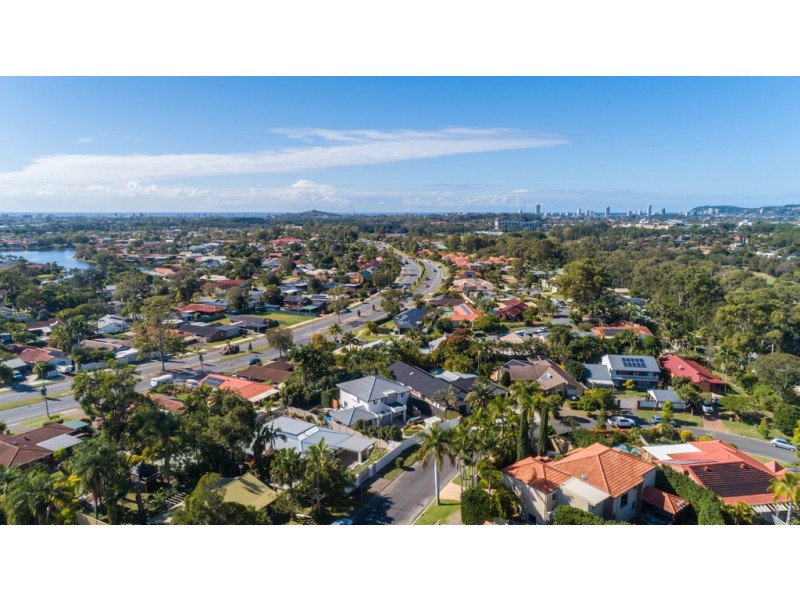 45 Sunningdale Circuit, Robina QLD 4226