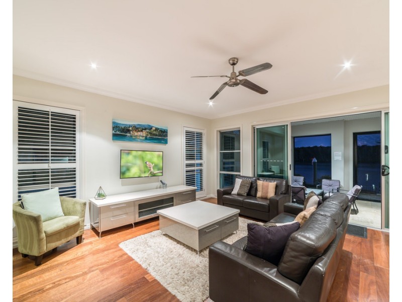 8091 Riverside Drive, Sanctuary Cove QLD 4212