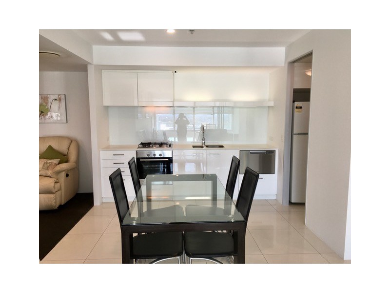 1310/9 Hamilton Avenue ‘Q1′, Surfers Paradise QLD 4217