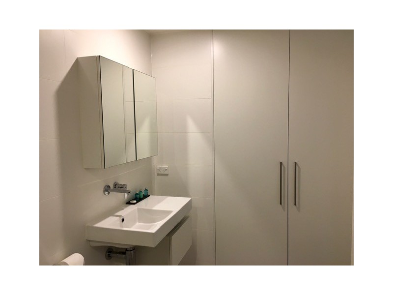 2101/9 Norfolk Avenue “Ruby Apartments”, Surfers Paradise QLD 4217