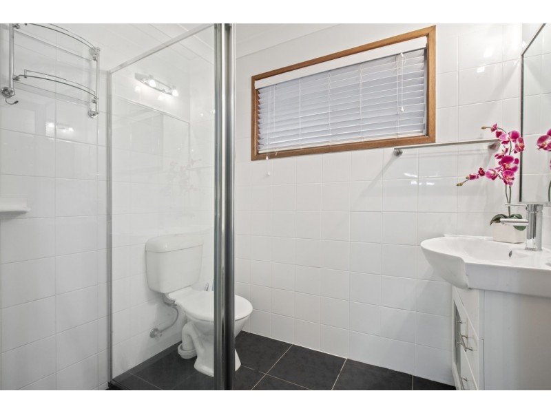 33 Homebush Drive, Robina QLD 4226