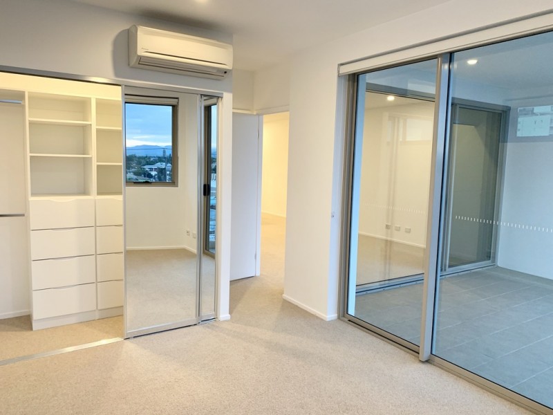 302/51 Peerless Avenue, Mermaid Beach QLD 4218