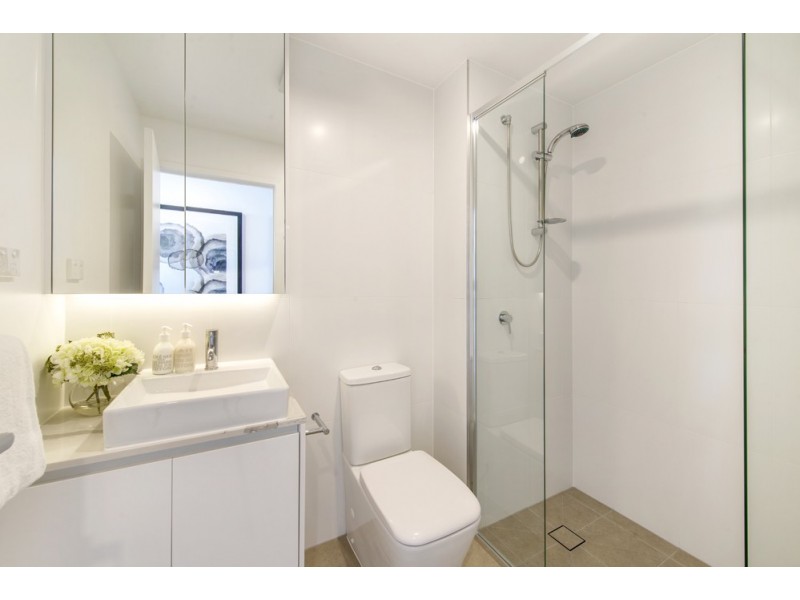 302/51 Peerless Avenue, Mermaid Beach QLD 4218