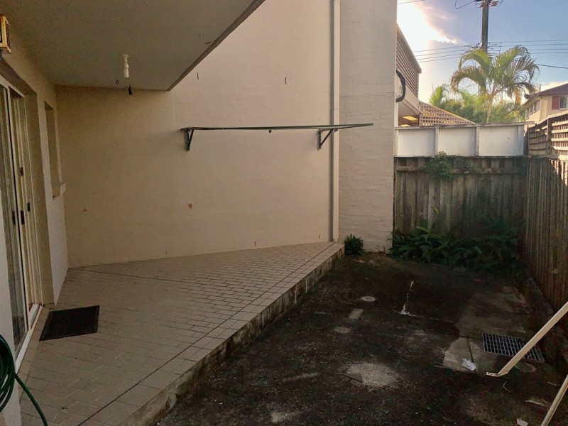 2/39 Peninsular Drive, Surfers Paradise QLD 4217