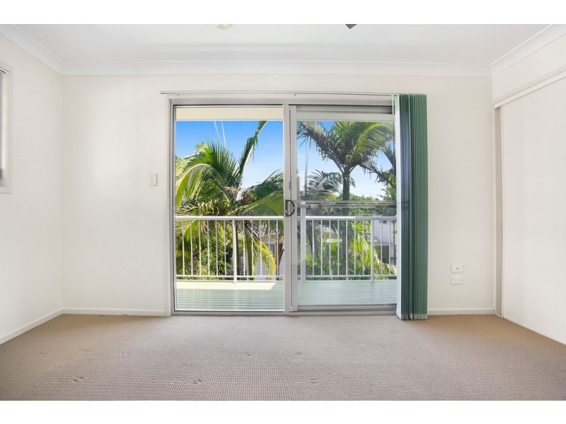 1/2278 Gold Coast Highway, Mermaid Beach QLD 4218
