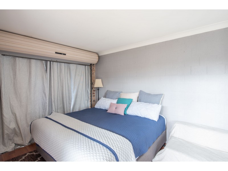 1/2294 Gold Coast Highway, Mermaid Beach QLD 4218