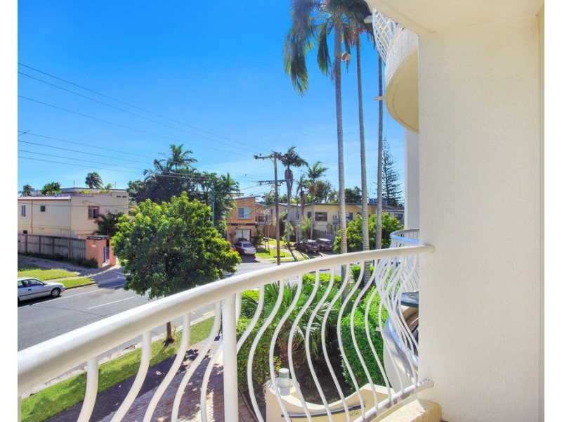 6/25-27 Peninsular Drive, Surfers Paradise QLD 4217