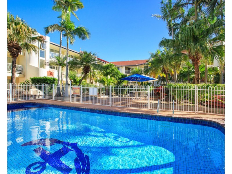 6/25-27 Peninsular Drive, Surfers Paradise QLD 4217