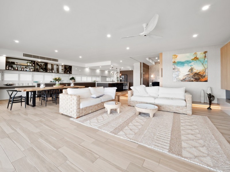 2/1491 Gold Coast Highway, Palm Beach QLD 4221