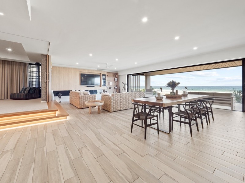 2/1491 Gold Coast Highway, Palm Beach QLD 4221