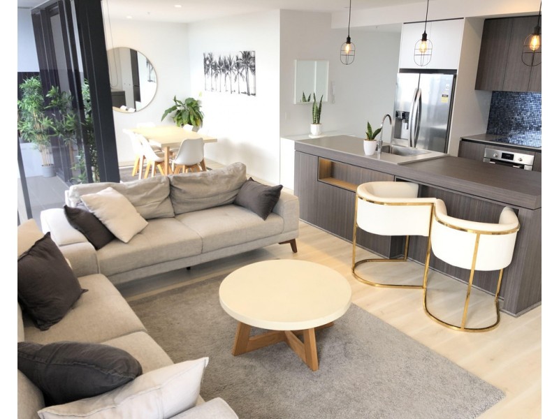 145 31 Queensland Avenue, Broadbeach QLD 4218