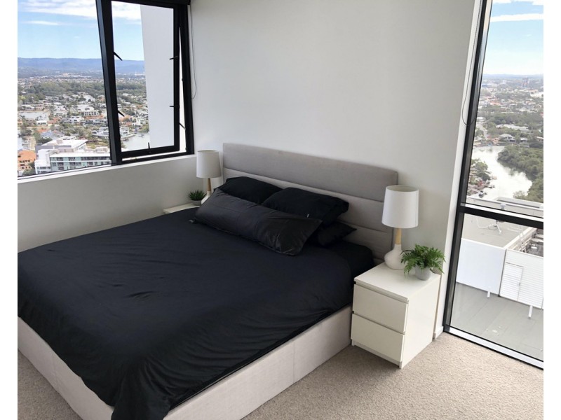 145 31 Queensland Avenue, Broadbeach QLD 4218