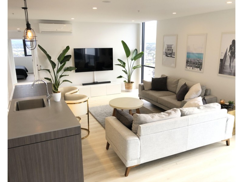 145 31 Queensland Avenue, Broadbeach QLD 4218