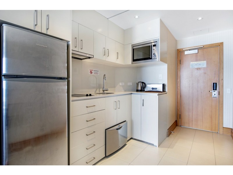 2017/2018 Oaks Hotel, Surfers Paradise QLD 4217