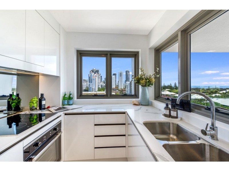 703/51 Peerless Avenue, Mermaid Beach QLD 4218