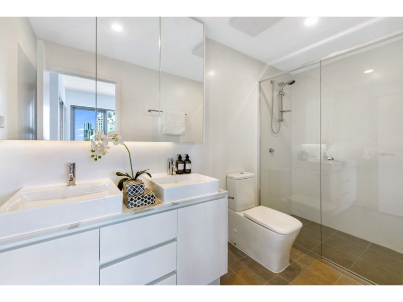 703/51 Peerless Avenue, Mermaid Beach QLD 4218