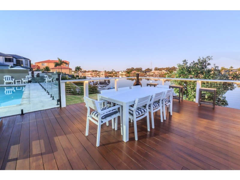 63 Bollard Circuit, Clear Island Waters QLD 4226