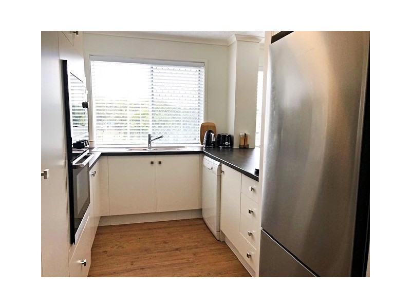 8/32 Second Ave, Broadbeach QLD 4218