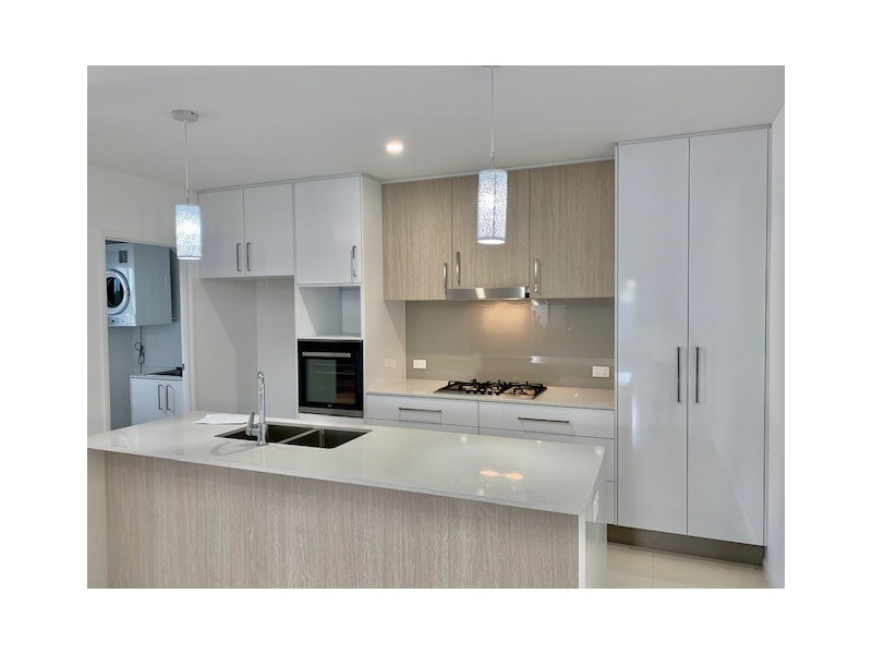 20/50 Compass Drive, Biggera Waters QLD 4216