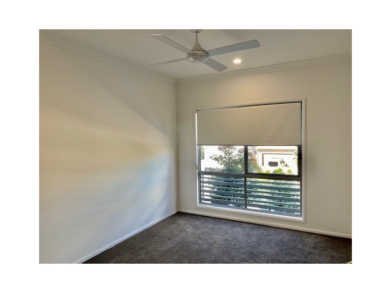 20/50 Compass Drive, Biggera Waters QLD 4216