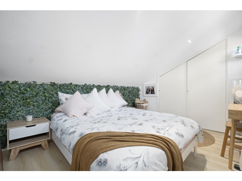 1/21-23 Markeri St, Mermaid Beach QLD 4218