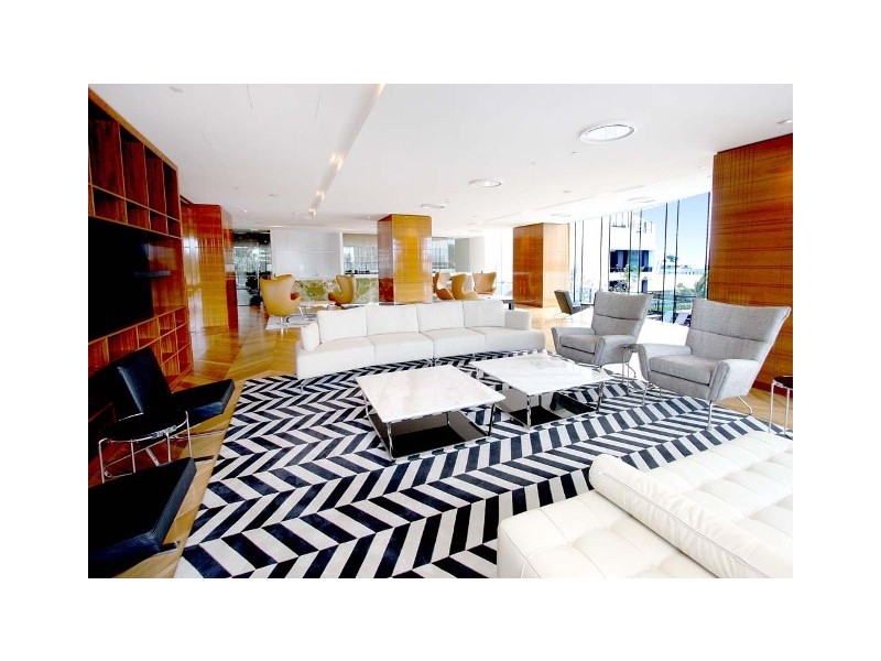 22407/21 Elizabeth Avenue “Oracle”, Broadbeach QLD 4218
