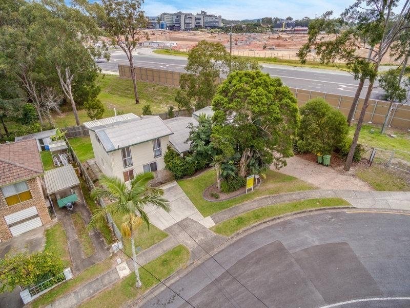 1/54 Woomera Crescent, Southport QLD 4215