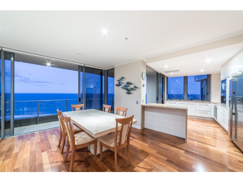 46/173 Old Burleigh Road, Broadbeach QLD 4218