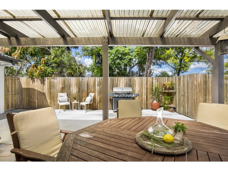 1 Stillwater Crescent, Robina QLD 4226