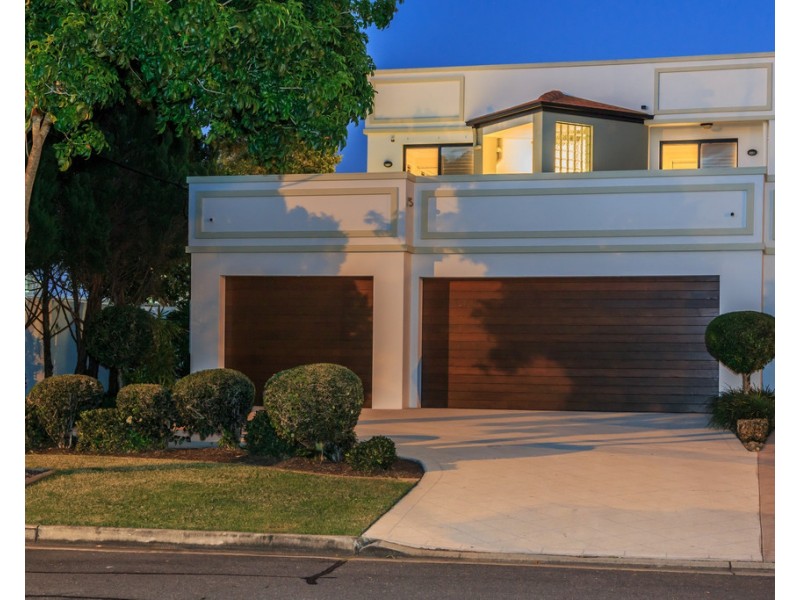 1/21 Vespa Crescent, Surfers Paradise QLD 4217