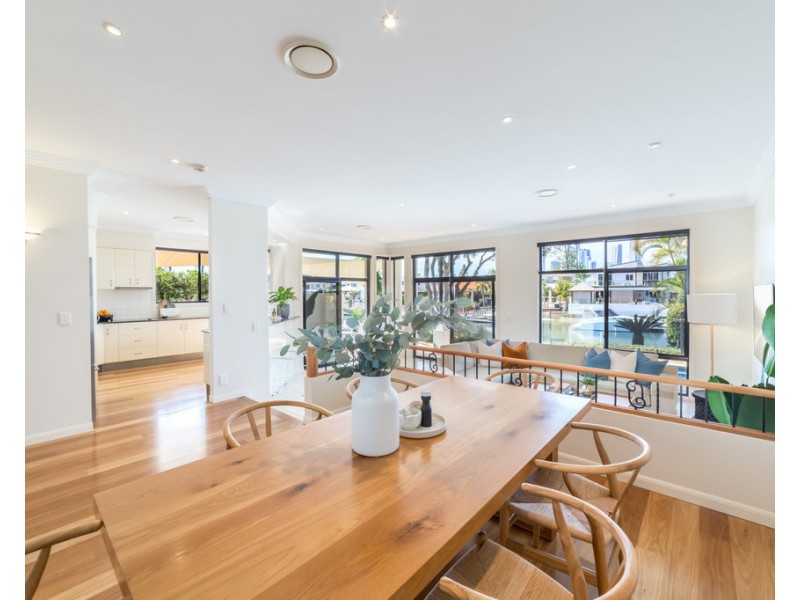1/21 Vespa Crescent, Surfers Paradise QLD 4217