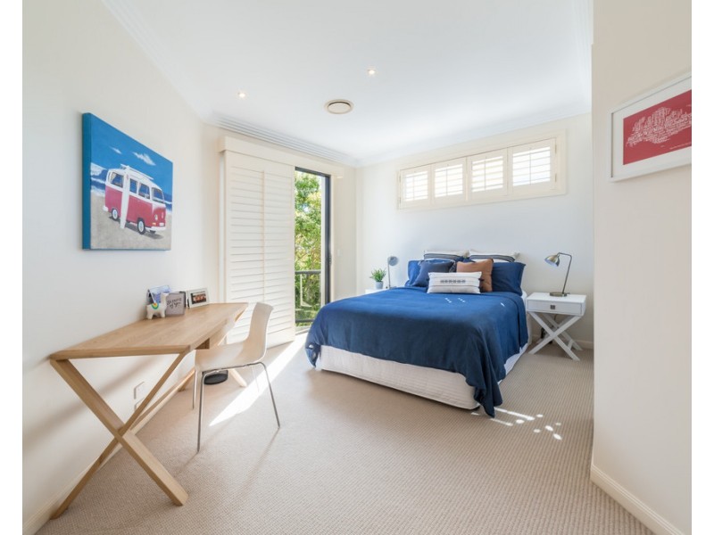 1/21 Vespa Crescent, Surfers Paradise QLD 4217